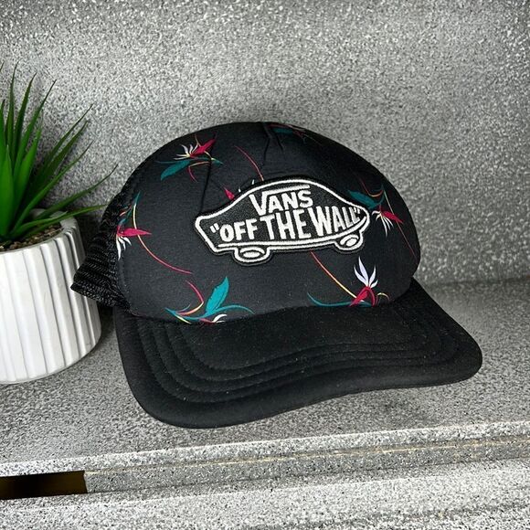 Vans Off The Wall Trucker Hat Baseball Cap - Picture 1 of 6